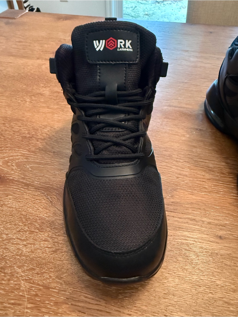 Black Women's Safety Sneaker